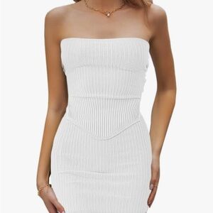 Elegant White Strapless Dress